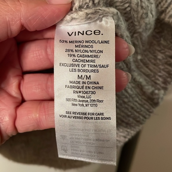 VINCE Medium Merino Wool Cashmere Blend Cable Knit Mock Sweater - Picture 4 of 12